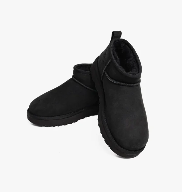 Черевики UGG Classic Ultra Mini Black