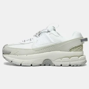 Кросівки Nike Air Zoom Vomero Roam Summit White