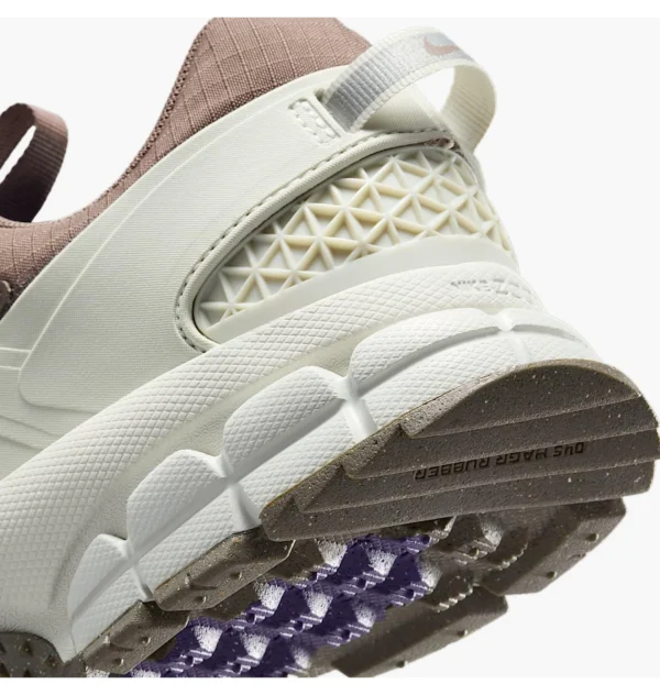 Кросівки Nike Zoom Vomero Roam Mink Brown