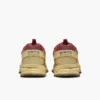 Кросівки Nike Zoom Vomero Roam Team Red Gold