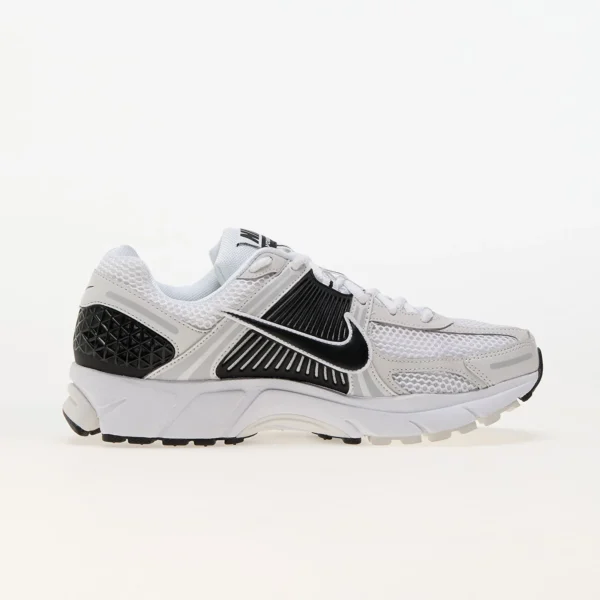 Кроссовки Nike Air Zoom Vomero 5 White Black