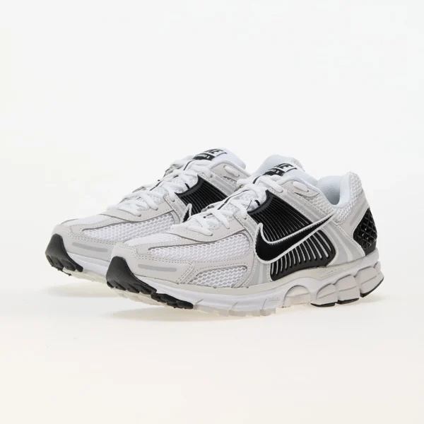 Кроссовки Nike Air Zoom Vomero 5 White Black