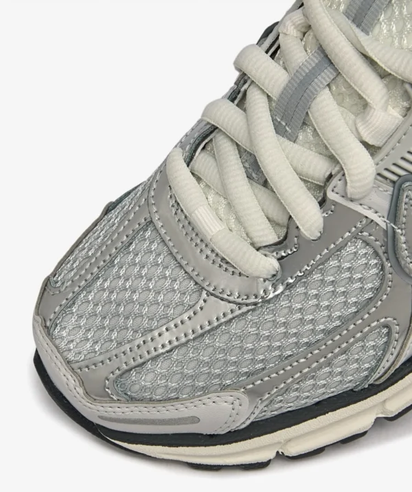 Кроссовки Nike Air Zoom Vomero 5 Photon Dust