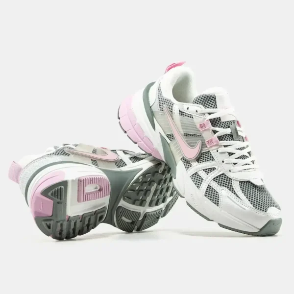 Кросівки Nike V2K Run Pink Foam