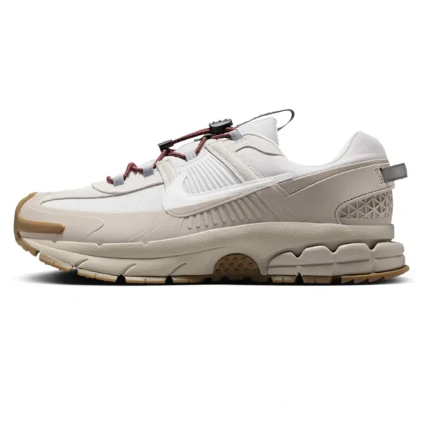 Кросівки Nike Zoom Vomero Roam College Grey Gum